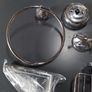 bathroom accessories Image 2