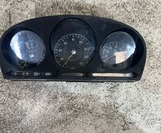 Mercedes W107 Gauge/clock/Speedo 133,688 Miles