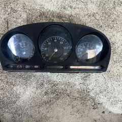 Mercedes W107 Gauge/clock/Speedo 133,688 Miles
