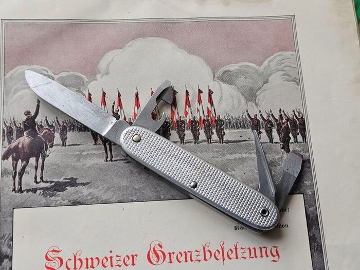 Vintage Wenger Alox Soldier Original Swiss Army Knife Issued year 1972 Discontinued Model Collectable