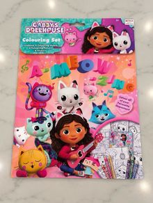 Gabby's Dollhouse Colouring set