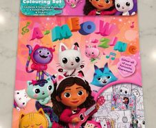 Gabby's Dollhouse Colouring set