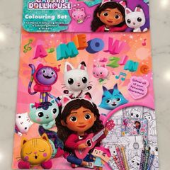 Gabby's Dollhouse Colouring set