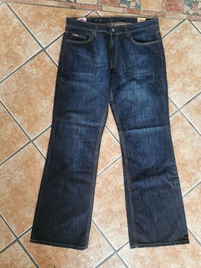 men's boot cut jeans Lee cooper