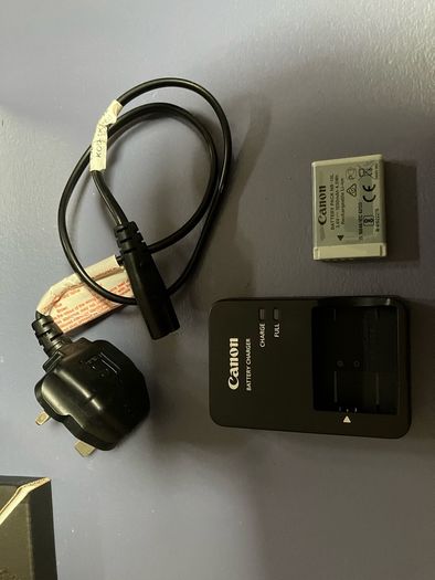 canon G5x complete in box as new. Only set up but never used . Spare camera