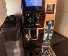 Delonghi  Dinamica Coffee Machine