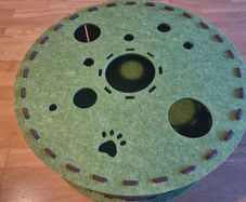 Pet toy