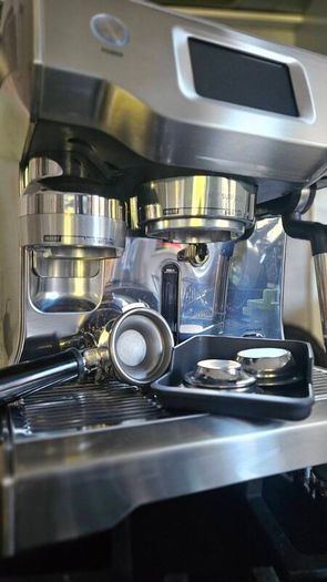 SAGE BES 990 Oracle Touch coffee machine