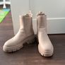 Boots Image 3