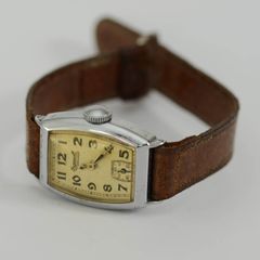Vintage Ingersol Swagger Tank Gents Mechanical Watch