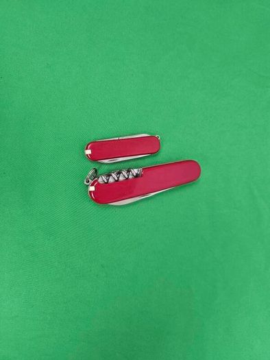 Victorinox Swiss Army Knife Lot