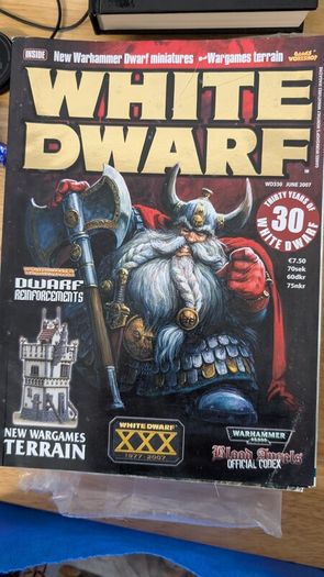 Warhammer White Dwarf magazines