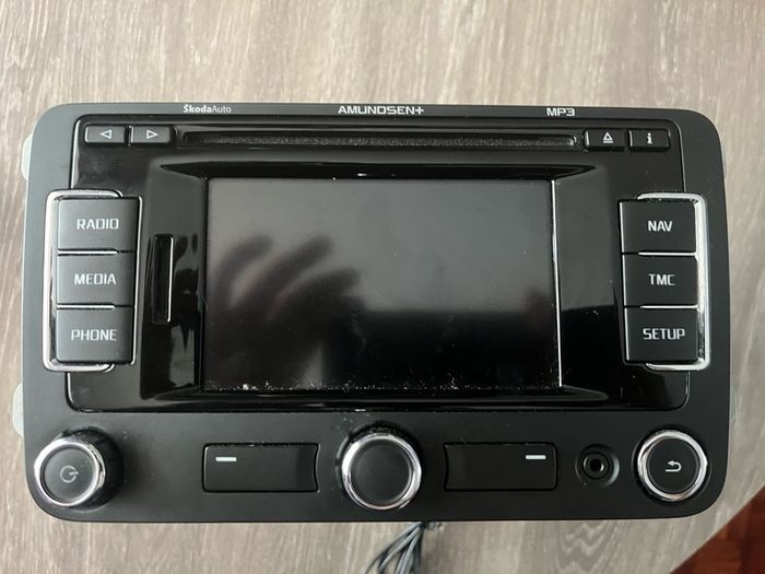 Skoda RNS 315 navigation/radio unit.