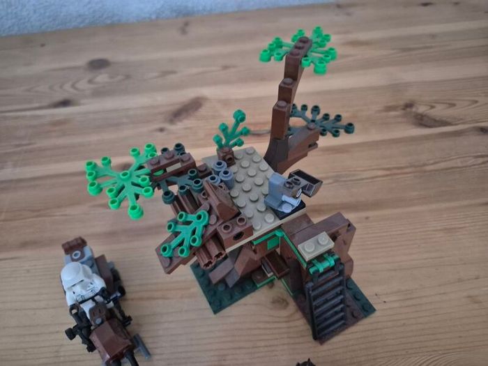 Lego Star Wars 7956 Ewok Attack