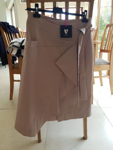 V by Very blush pink/beige wrap skirt size 10 bnwt