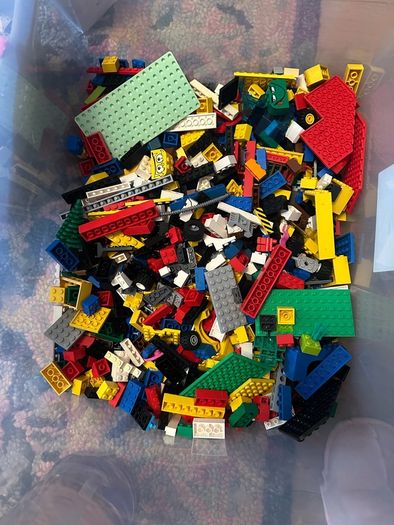 lego City 2.3kg mixed bundle