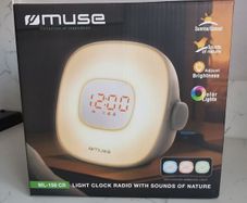 Muse ML-198 CR Sunrise Wake-Up Light Alarm Clock Radio in excellent condition and complete with original box.