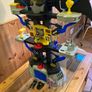 Batman Playset Transforming. Plus figures. Image 2