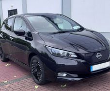 2025 Nissan LEAF SV 62kWh Cold Pack - Only15,800km