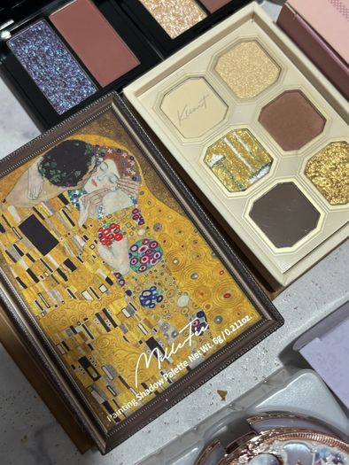 Mixed viral Korean makeup including flower knows