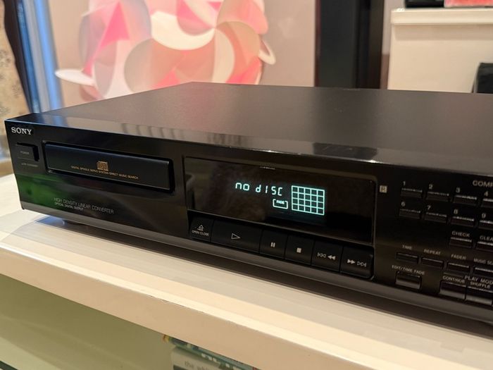 Sony CDP-315 Compact Disc Player Hi-Fi Separate