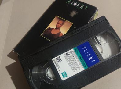 Aliens 3 VHS Video Tape