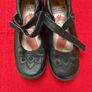 childrens shoes Image 2