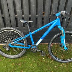 Cube acid race kids mountain bike 24inch blue