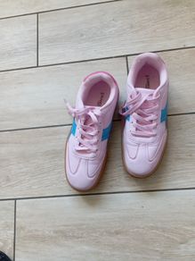 girls runners size 3 new