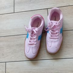 girls runners size 3 new