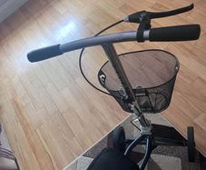 knee scooter