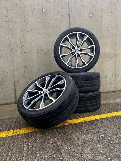 Genuine BMW Style 699M 20" Alloys & Tyres - Like New