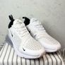 Nike Air Max 270 Image 2