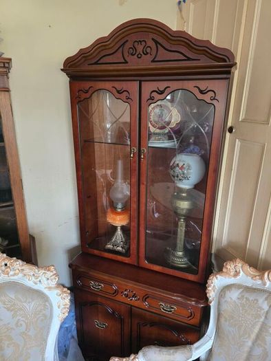 antiques
