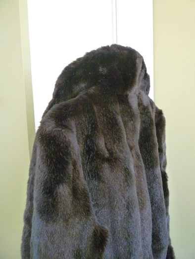 Faux Fur Jacket Coat Medium-Switzers Dublin- Excellent Condition Darkest Brown. LADIES. Beautiful quality.