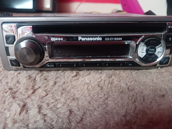 Automotive radio