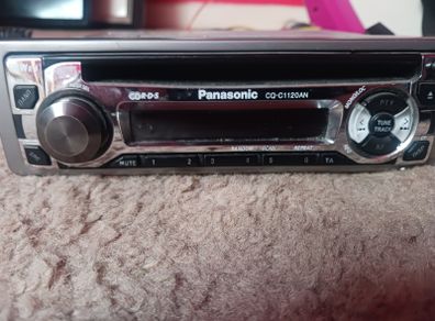 Automotive radio