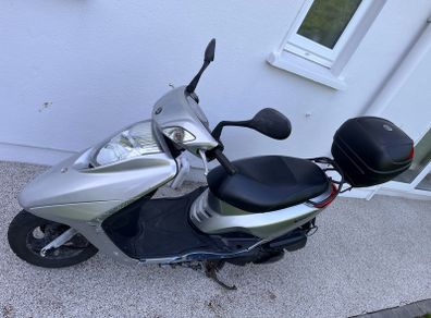 2012 Yamaha XC125E scooter