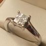 18ct white gold Diamond quad solitaire 4 claw size M original cost 1,795 Image 9