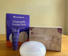 Nursing Mama Bundle Wearable Pump & Accessories