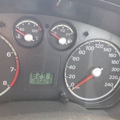 06 Ford Focus Lx