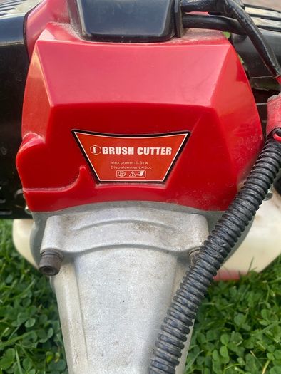 43cc  petrol multitool - strimmer, pole saw and hedge cutter