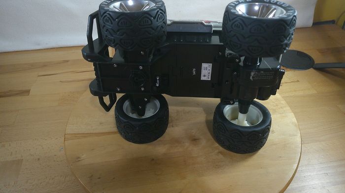 Vintage Artin Eruptor RC Monster Truck 1:14 Scale Boxed Spare Or Repair 90s