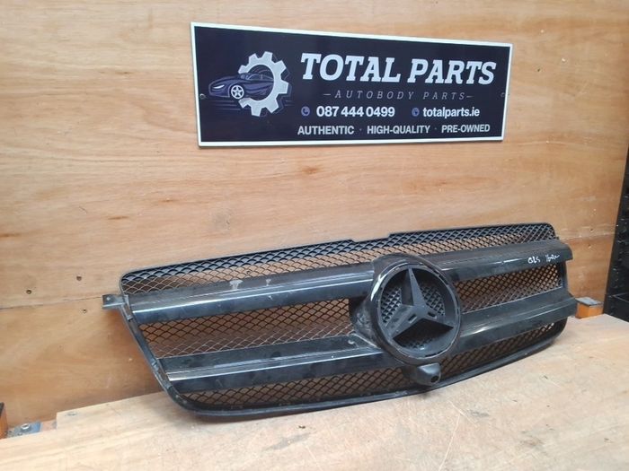 Mercedes-benz  front grill 2016-on