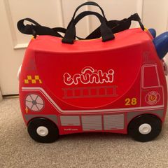 Red Trunki