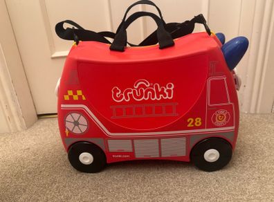 Red Trunki