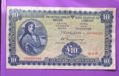 Irish ten pound lavery note