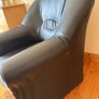 2 Leather Armchairs Image 6