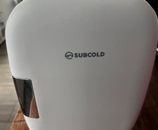 Mini fridge