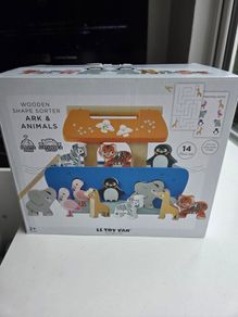 Le Toy Van Ark & Animals